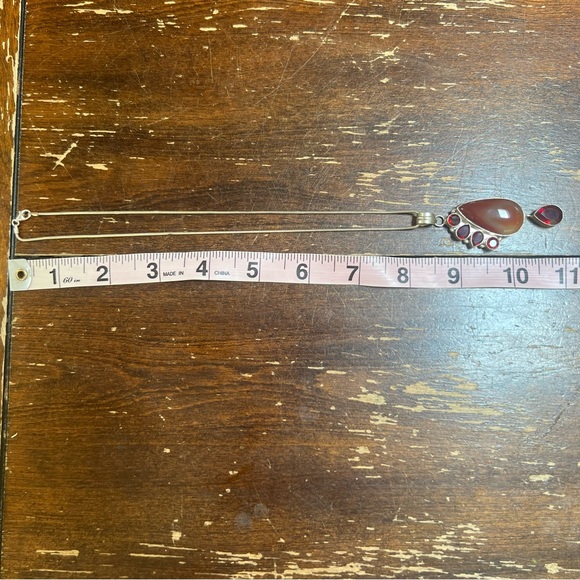 Silver plated/silver red stone pendant on a sterling silver chain - Picture 11 of 16